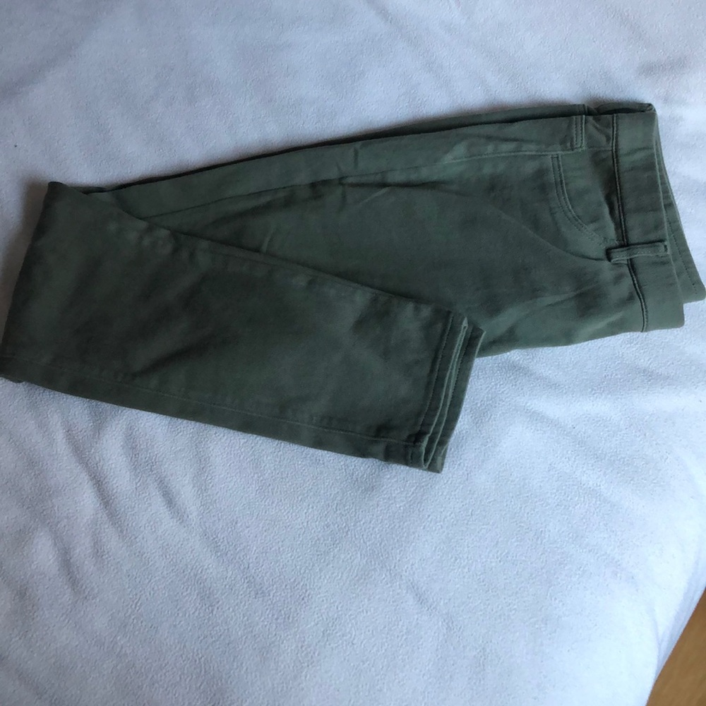 Uniqlo Green Olive Jeggins (size L)